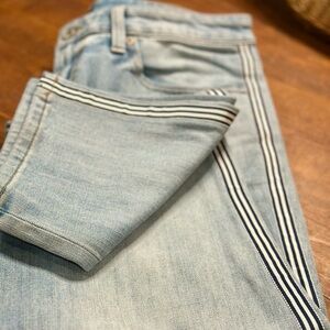 Talbots Light Wash Slightly Distressed Ribbon Striped Women's Jeans Size 10